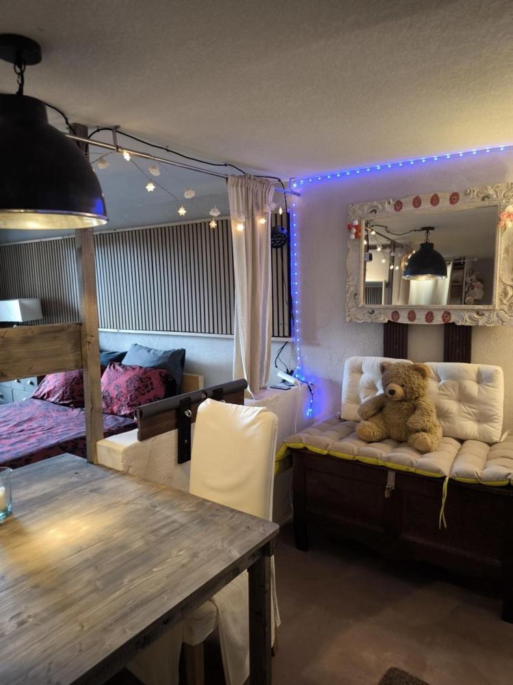 Love-Room Discret 40 M2 Bormes Les Mimosas Village Avec Terrasse Exterior foto